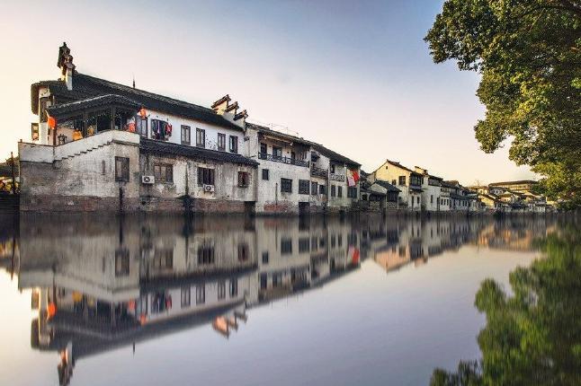 红楼梦第四回。贾雨村在判案过程中的心路历程是怎样的?如果你是游戏画面